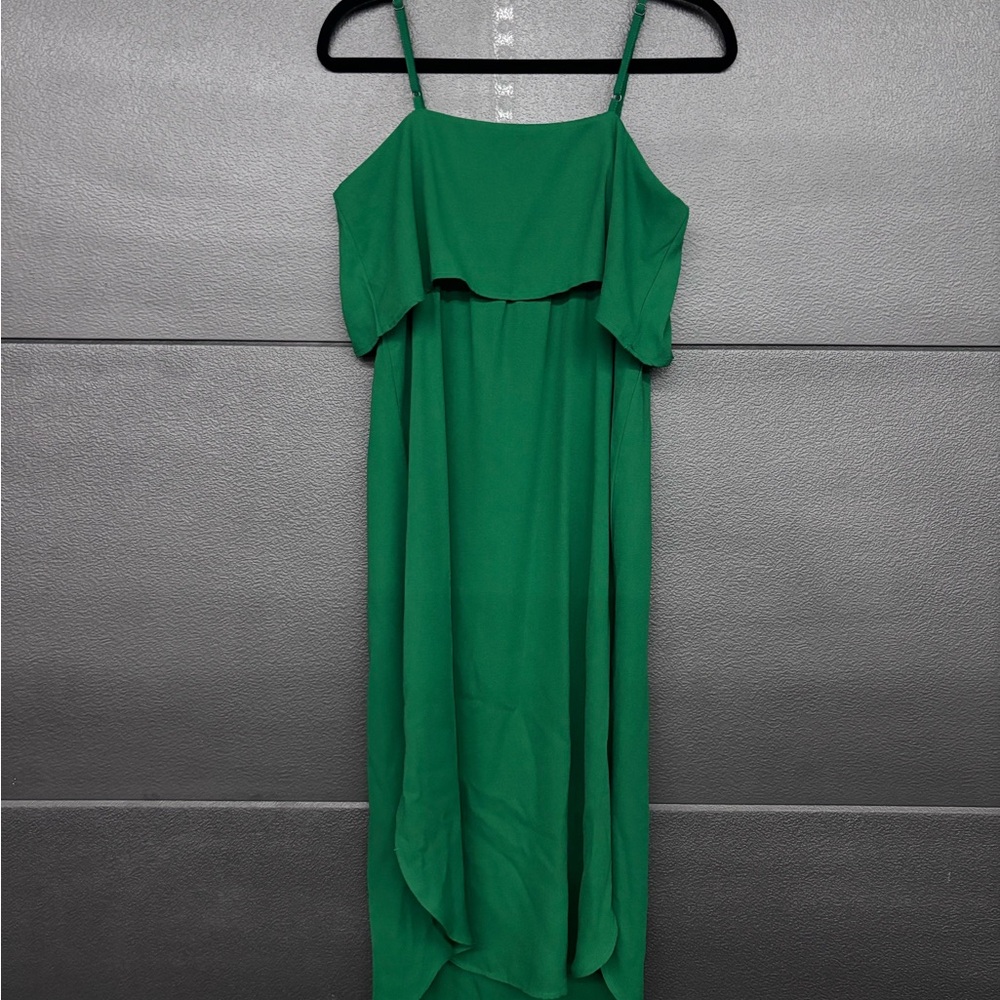Elegant Green Sleeveless Dress